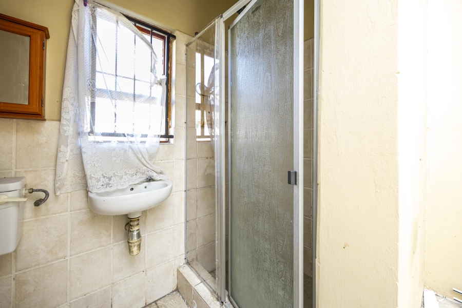 4 Bedroom Property for Sale in Cambridge West Eastern Cape